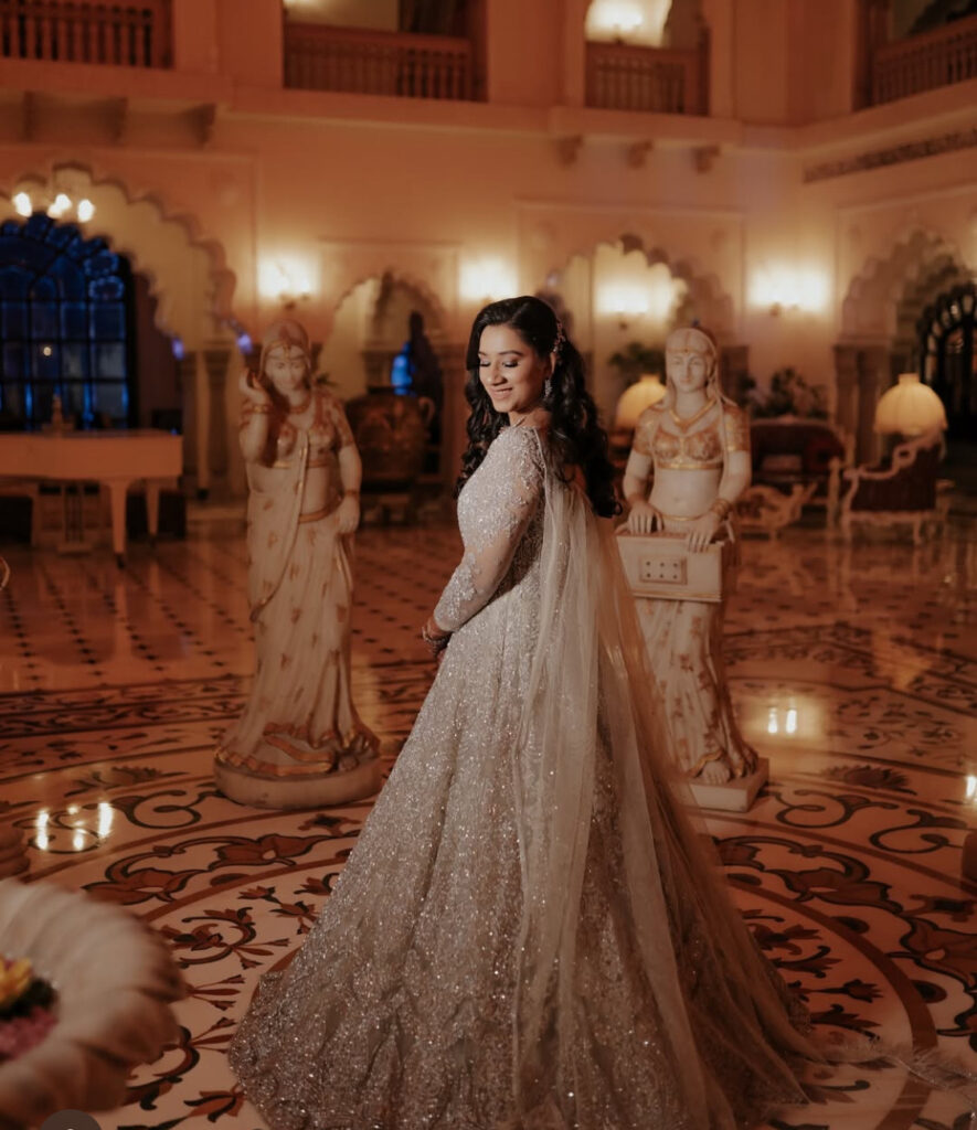 Bollywood-style wedding photoshoot in Dubai